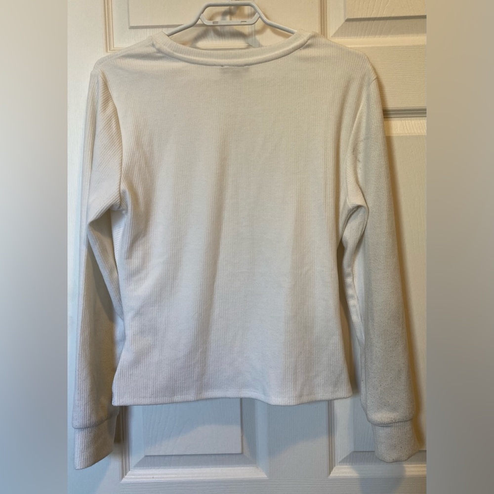 NWOT Dynamite crescent long sleeve - Picture 3 of 6
